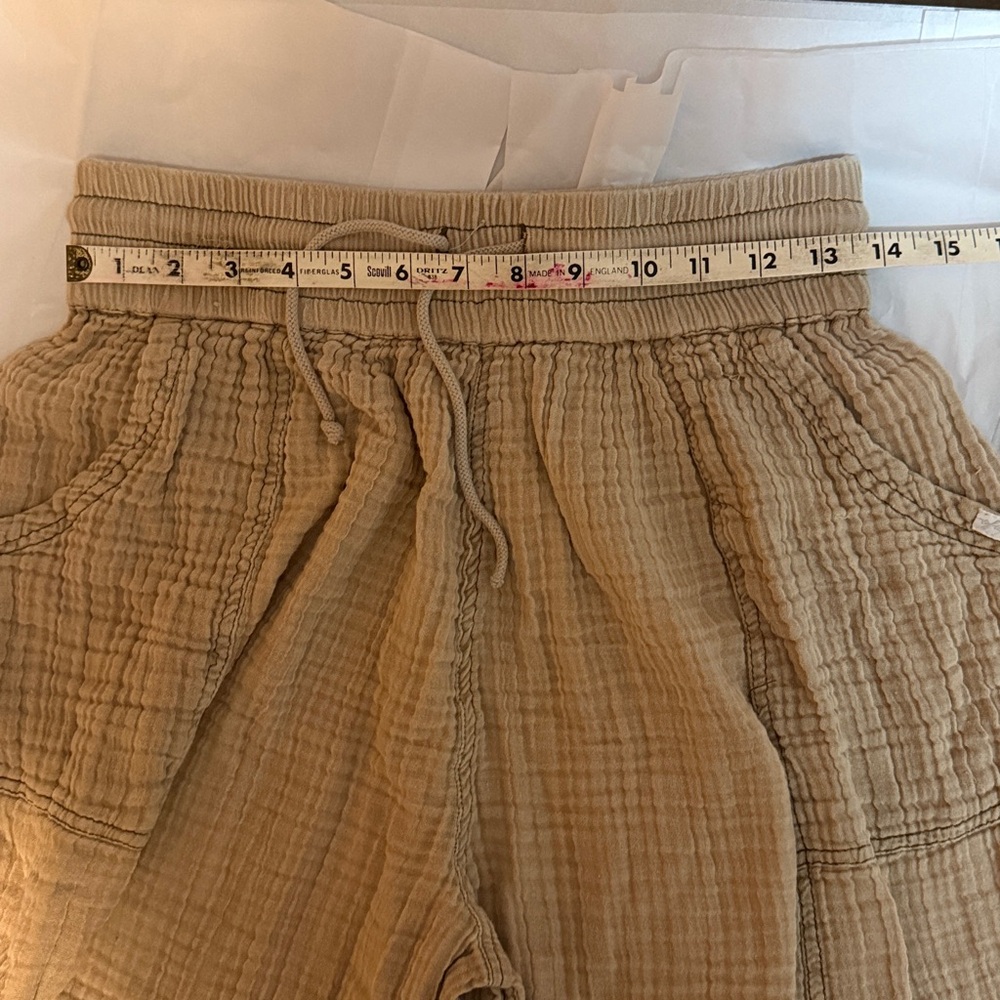 Urban Outfitters Beige Textured Jogger Pants - Picture 3 of 5